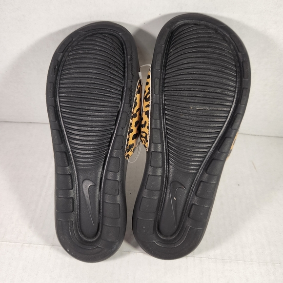 Women's Nike Victoria One Slides - Picture 11 of 12